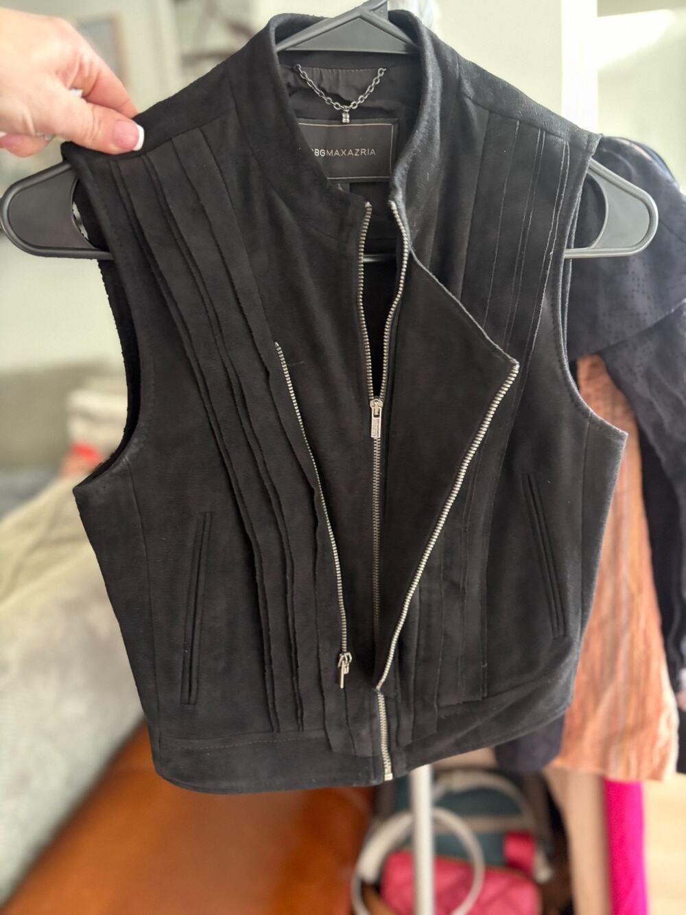 BCBG Max Azria Damien Asymmetrical Suede Biker Vest Black Cropped Moto XXS 000-2